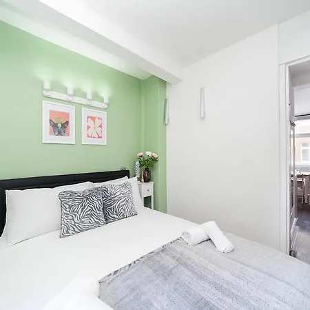 Soho Apartments F2 London Exterior photo